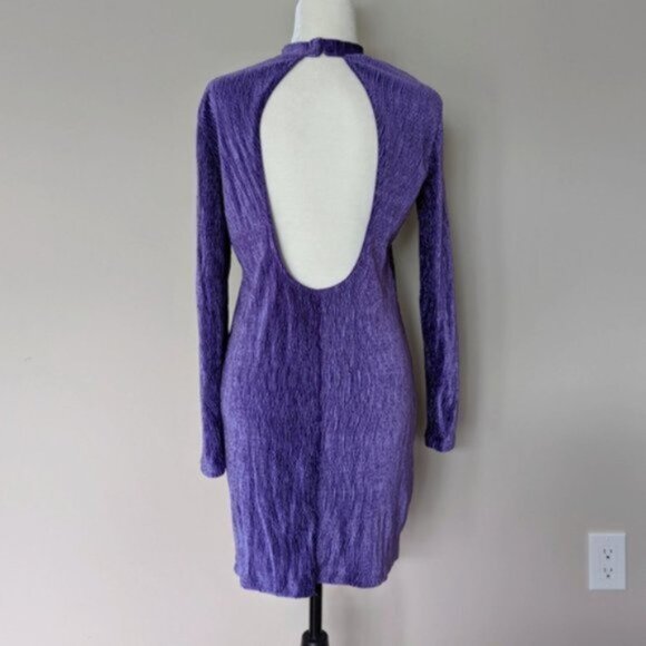 Purple crinkled velour textured open back long sleeve dress - Picture 3 of 5